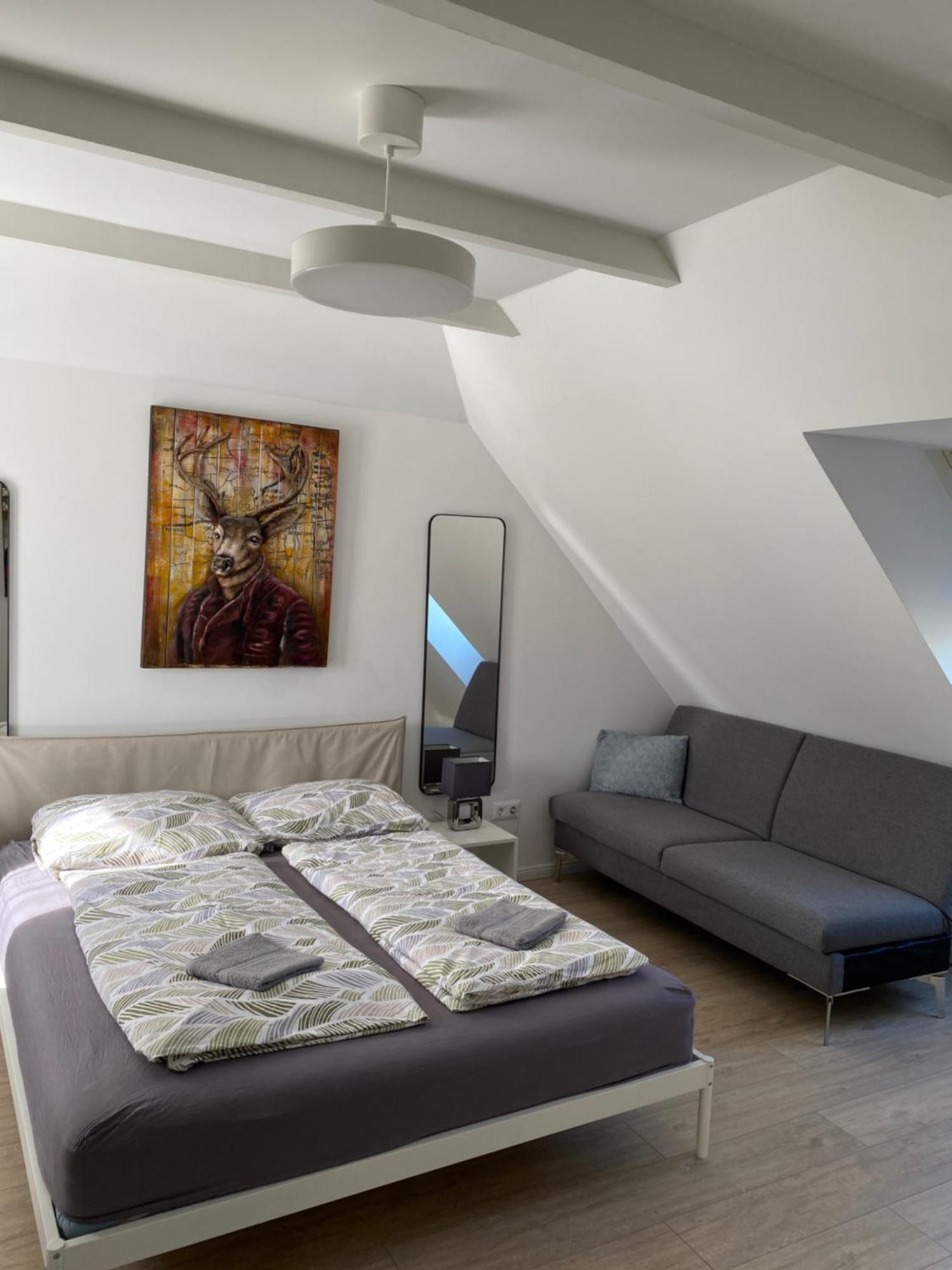 R77 Apartment Downtown - Penthouse Budapest Exterior photo