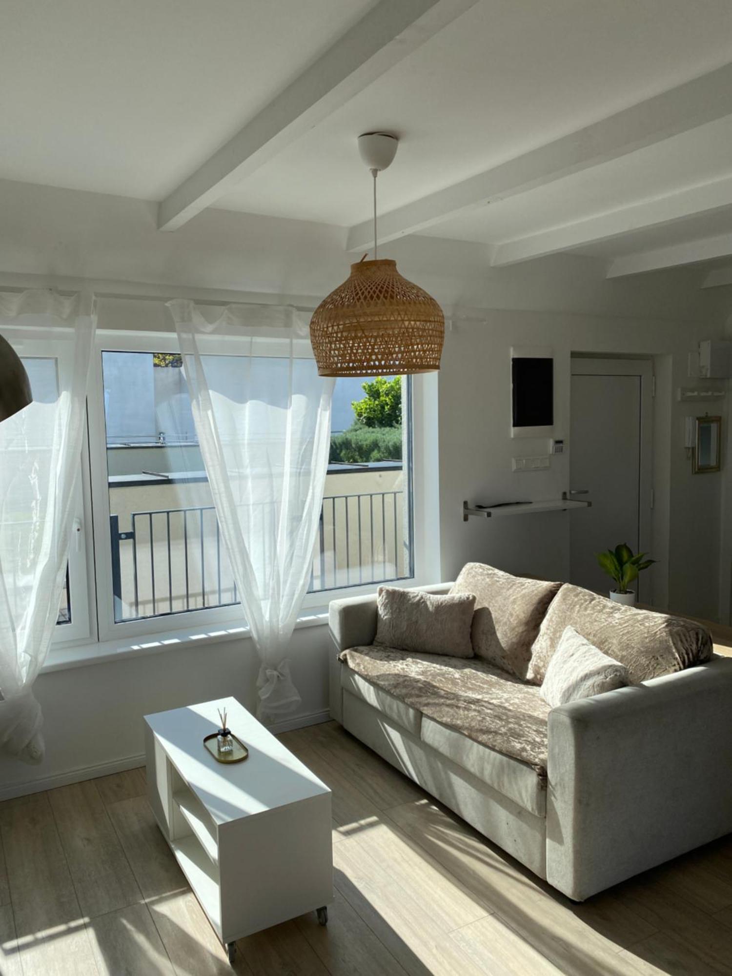 R77 Apartment Downtown - Penthouse Budapest Exterior photo